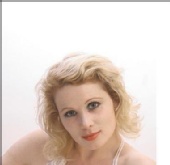 lyndsey - naughton