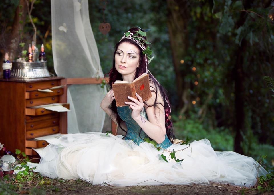 Druidess Of Midian - Looking for a Summer Solstice Spell