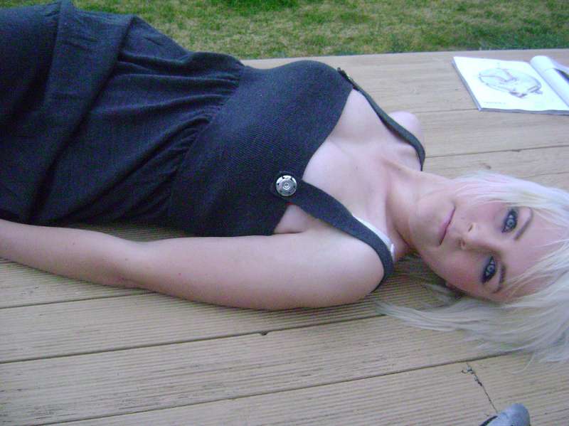 Nellie - .