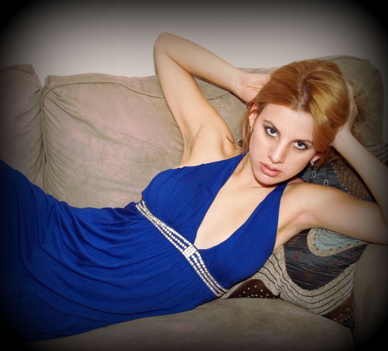 Sarah M. - Glamour
