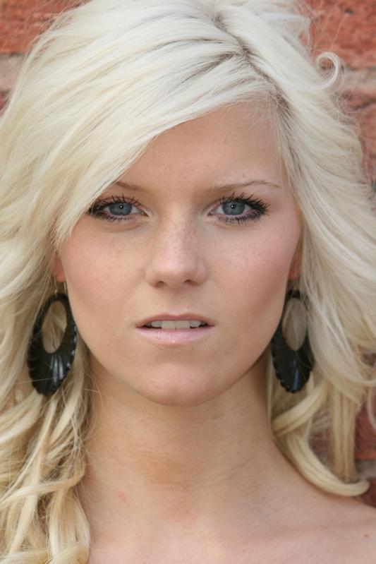 Kirsty and sara harden