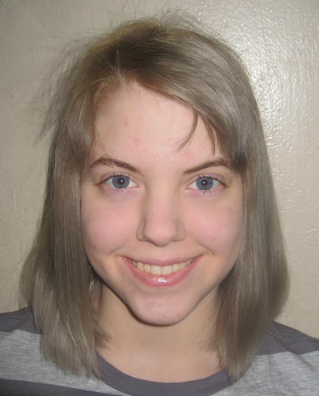 Kira - smile