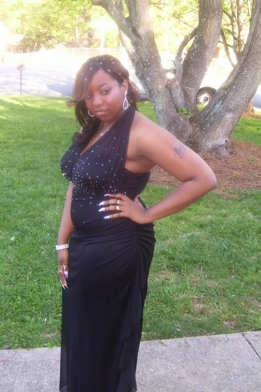 Marquisia-Simone' - Prom