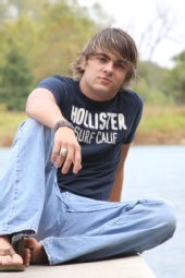 Austin Martin - casual