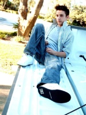 Dustinnnn - Dustin.