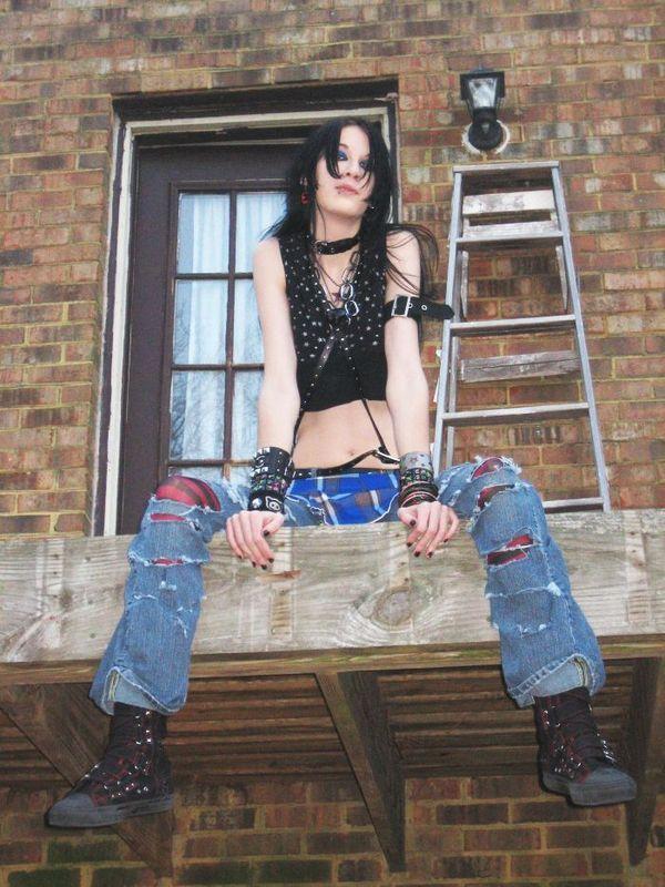 Synthicide - ::..Urban Decay..::