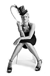 Dottie Diamond - feather