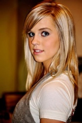 leighton_033 - Dorothee Sidenglanz