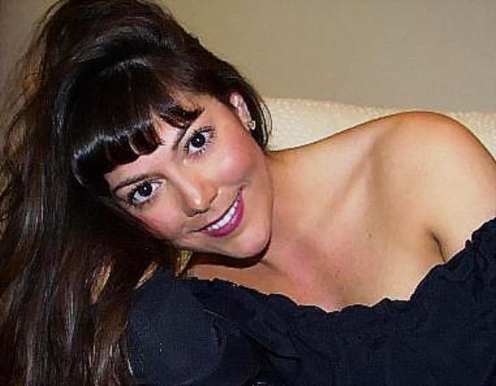 Kari - Cari in Black