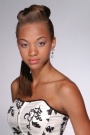 Caitlin - Headshot