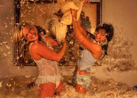 Stella - Slumber Party