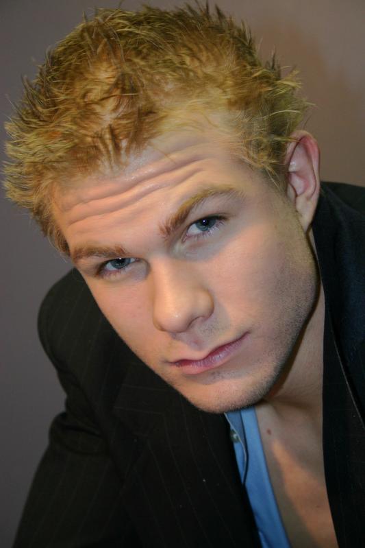 Josh Olsen - Headshot2