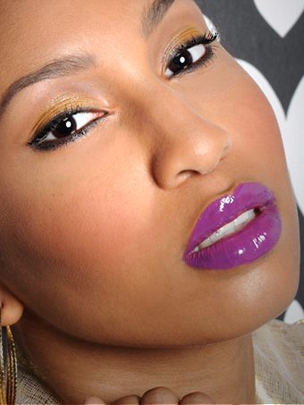 Toni - Purple Lips
