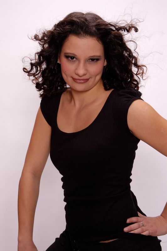 Katrina - title head shot