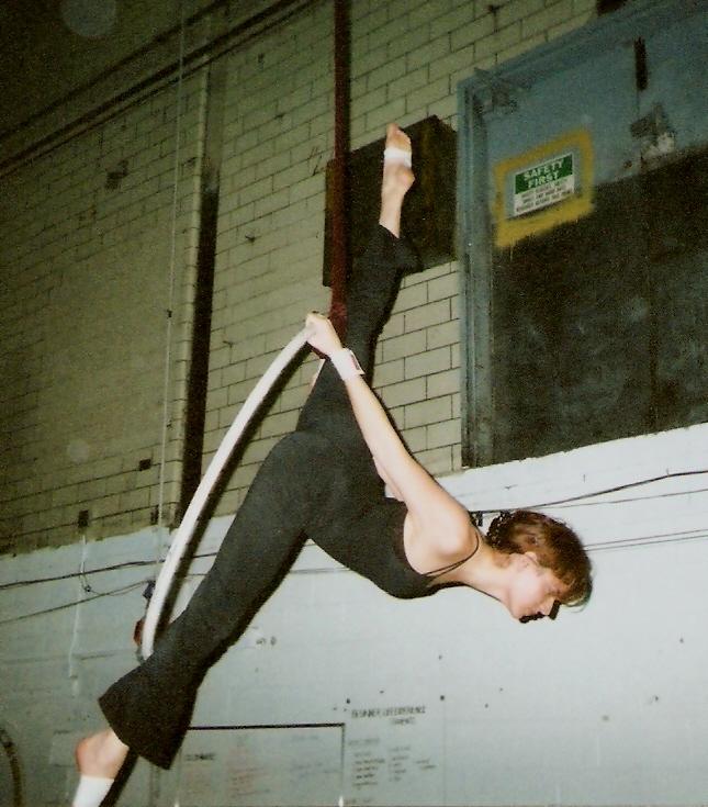 Miranda Tempest - hoop!