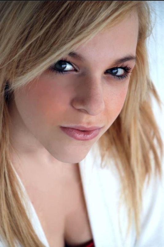 kenzie - close up in 2007