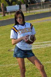 kenzie - MOST RECENT PHOTOSHOOT!!!.. hair color is a little bit lighter than this!!