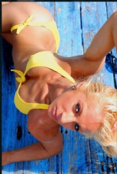 Sasha - Picnic Table