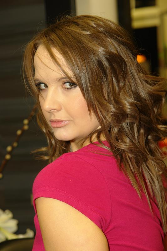 Elle Moore