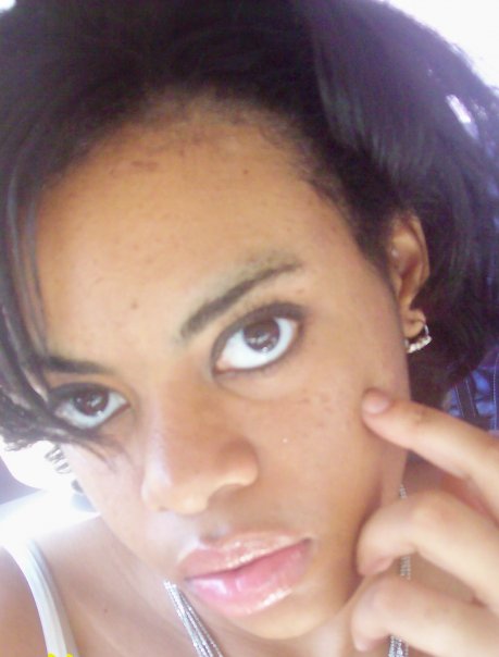 Ari C - model 