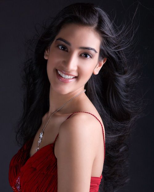 Shilpa - HeadShot_Red 1