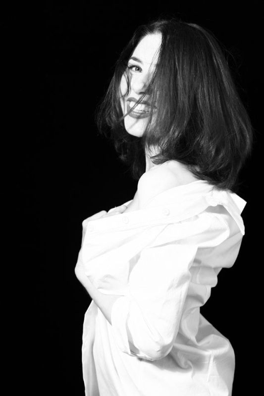 Lisa Claire - Laughing