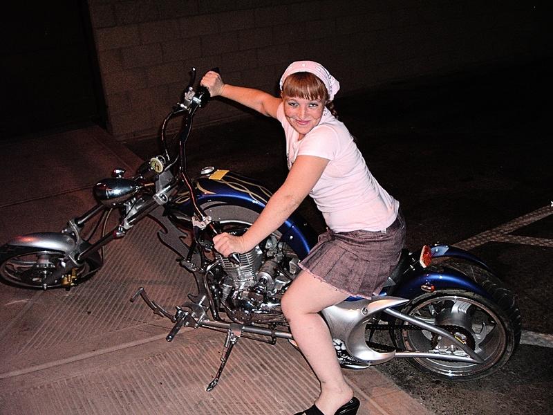 NIKKY_NUCLES - DISPLAY BIKE