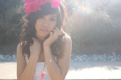 Chloe - sun flare
