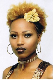 Khriz-Nicole - Natural Queen