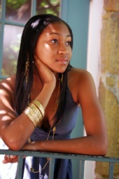 Odreanne' - MODELING NATURAL