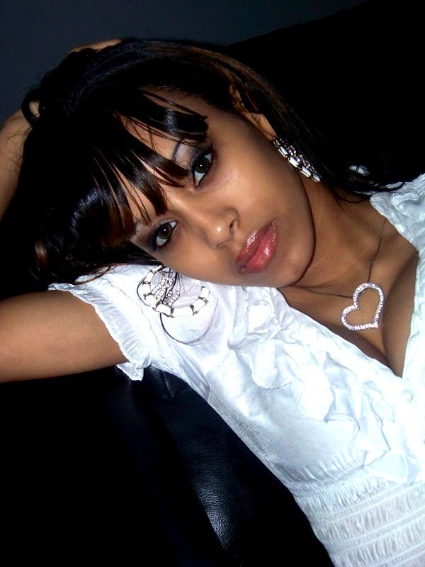 Precious - www.frontworkent.com
