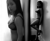 sunehra - b&w