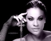 BeBe - Cross