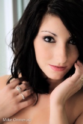 Miss Krys - Those eyes