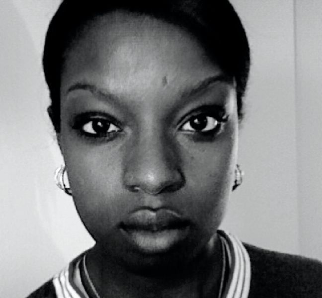 Lola - head shot 2