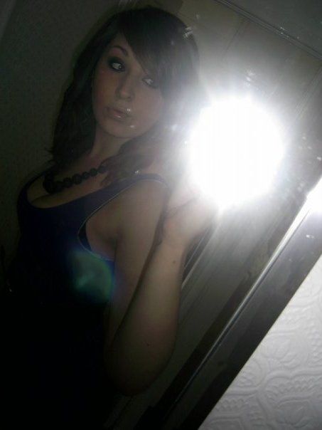 Chelsea Tromans - x