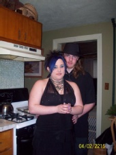 qu33n0f1h3damn3d - semi pic