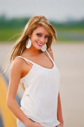 Taylor Hamilton - 3/4 on location