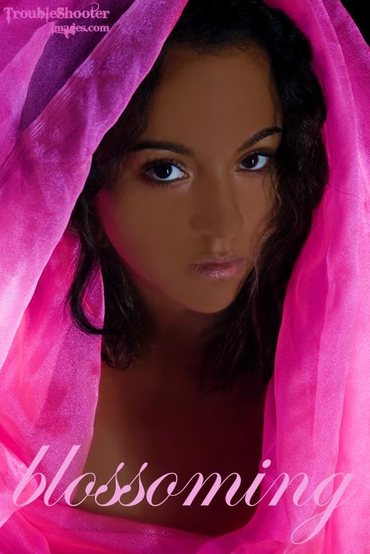 Daycha Pena - Blossoming
