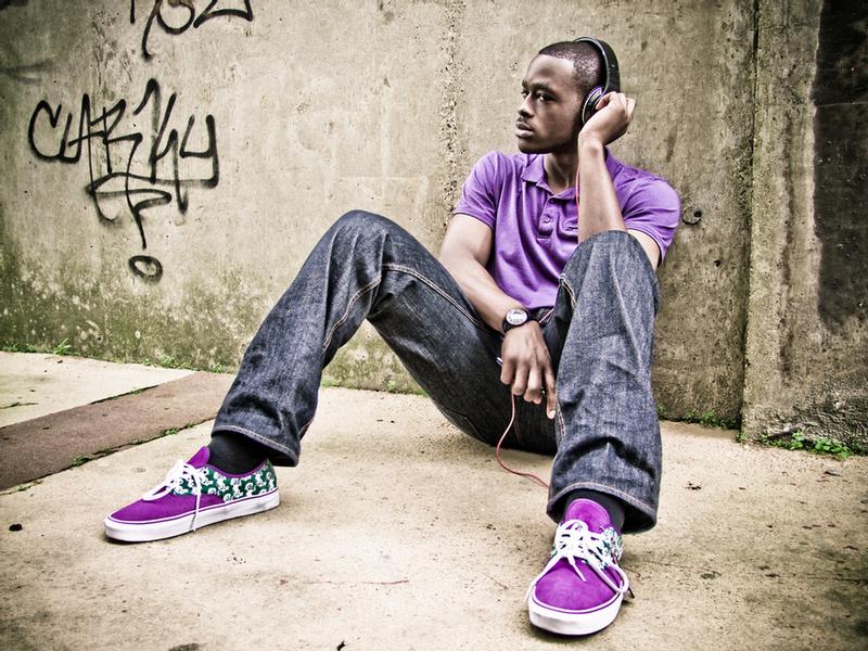 Seun Babatola - Beach Theme