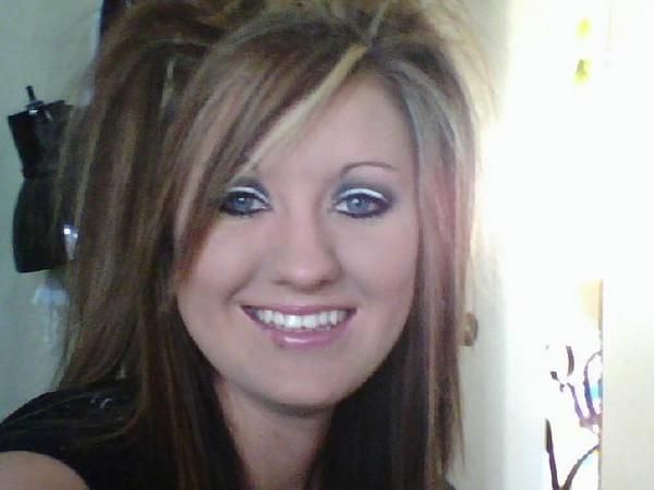 Amanda Kouri - Amanda