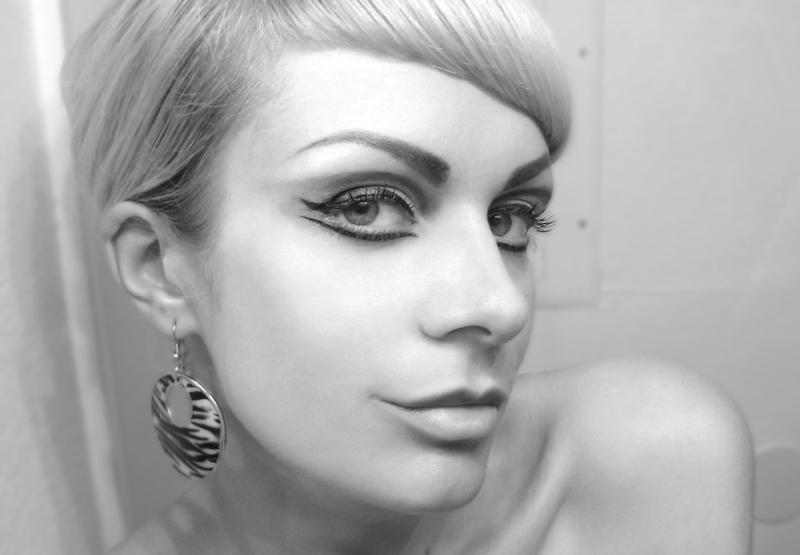 Alyssa - "Sweet Sixties"