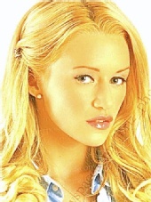 Julia - Headshot