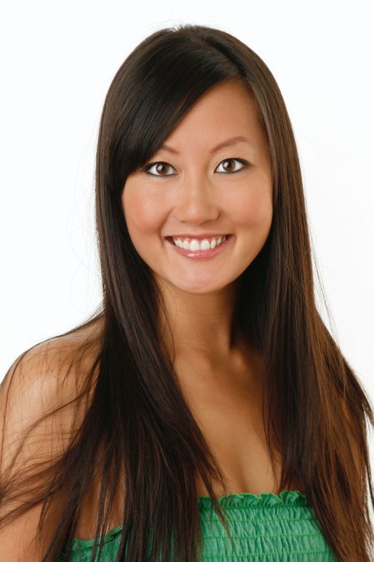 Margaret Sinarath - Headshot-Smile