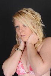 Courtney - Robert Savage