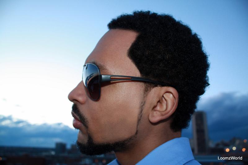 LoomzWorld - Over the City Photo Shoot