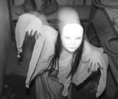 Aprilis - ghost face