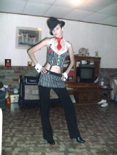 Tasha Linette - Full Body Photo