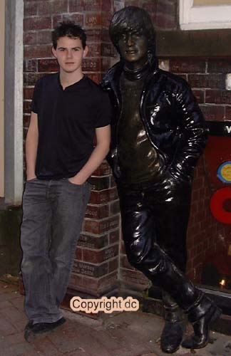 Tom - Tom meets Lennon