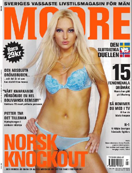 Dior - cover MOORE may 2004